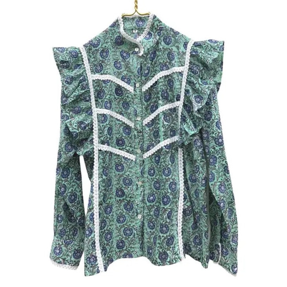 SLV SUR LA VAGUE Floral With Lace Insets Charlene Blouse One Size